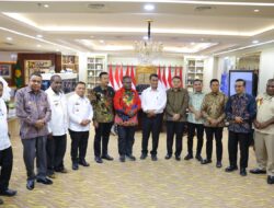 Bertemu Mentan, Munafri Inisiasi Program Green House Perkotaan