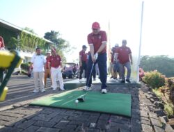 Wali Kota Makassar Buka dan Ikut Berlaga di Turnamen Golf “Mayor’s Cup” Semarak HUT Kota Ke-418