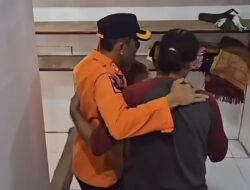 Peluk Kepala BPBD Makassar, Begini Kegembiraan Warga Tallo yang Rumahnya Dibedah