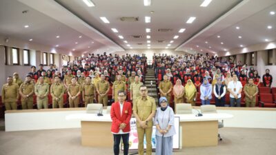 Mahasiswa KKN Unhas Turun ke 21 Kelurahan di Makassar, Fokus Sampah dan Perubahan Iklim