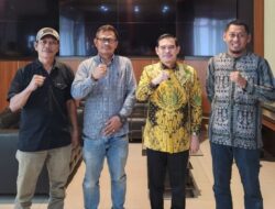 Harapkan Pelayanan ke Warga Berjalan Lancar, Camat Panakkukang Beri Pembekalan pada RT/ RW Terpilih