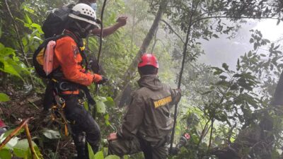 Operasi SAR Berlanjut, Personel BPBD Makassar Perkuat Evakuasi Awal