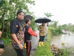 Tinjau Lokasi Jembatan Kaccia di Barombong, Munafri Pastikan Pembangunan Dimulai Maret 2026