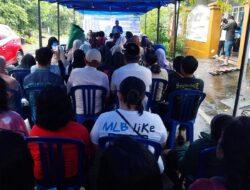 Meski Hujan, Warga Antusias Ikuti Reses yang Digelar DR.Tri Sulkarnain Ahmad di Telkomas