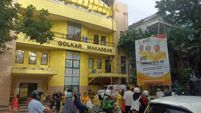 DPD Partai Golkar Makassar Gelar Aksi Berbagi Takjil di Bulan Ramadhan