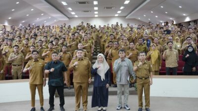 Wali Kota Munafri Minta Camat-Lurah Bergerak Cepat Atur Ulang Waktu Angkut Sampah di Makassar