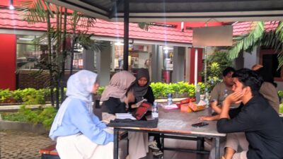 IMM Eksotik FIB UNHAS Gelar Bedah Buku, Bahas Posibilitas Pengetahuan Manusia