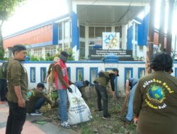 Warga Adukan Sampah Menumpuk, DLH Makassar Gerak Cepat Bersihkan Kolong Tol Pettarani