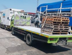 Picu Kemacetan di Makassar, Sopir Truk Minta Pemerintah Fokus Suplai BBM Biosolar Lancar