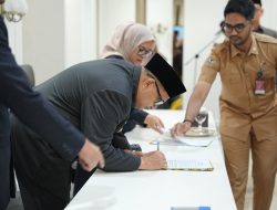 Lantik Pejabat Fungsional, Wali kota Appi Tekankan Pelayanan Publik Tak Boleh Sekadar Seremonial