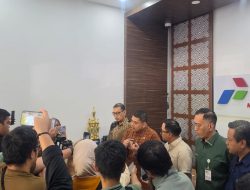 Tekan Mobilitas di Tengah Antrean BBM, Pemkot Makassar Terapkan Pembelajaran Daring