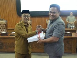 Di Rapat Paripurna, Bupati Soppeng Serahkan Ranperda Perubahan APBD 2026 kepada DPRD