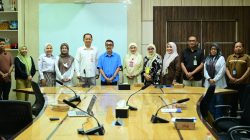 Plt Dirut Andi Syahrum Sambut Audiensi OJK Sulselbar, Bahas Kebutuhan Layanan Air Bersih